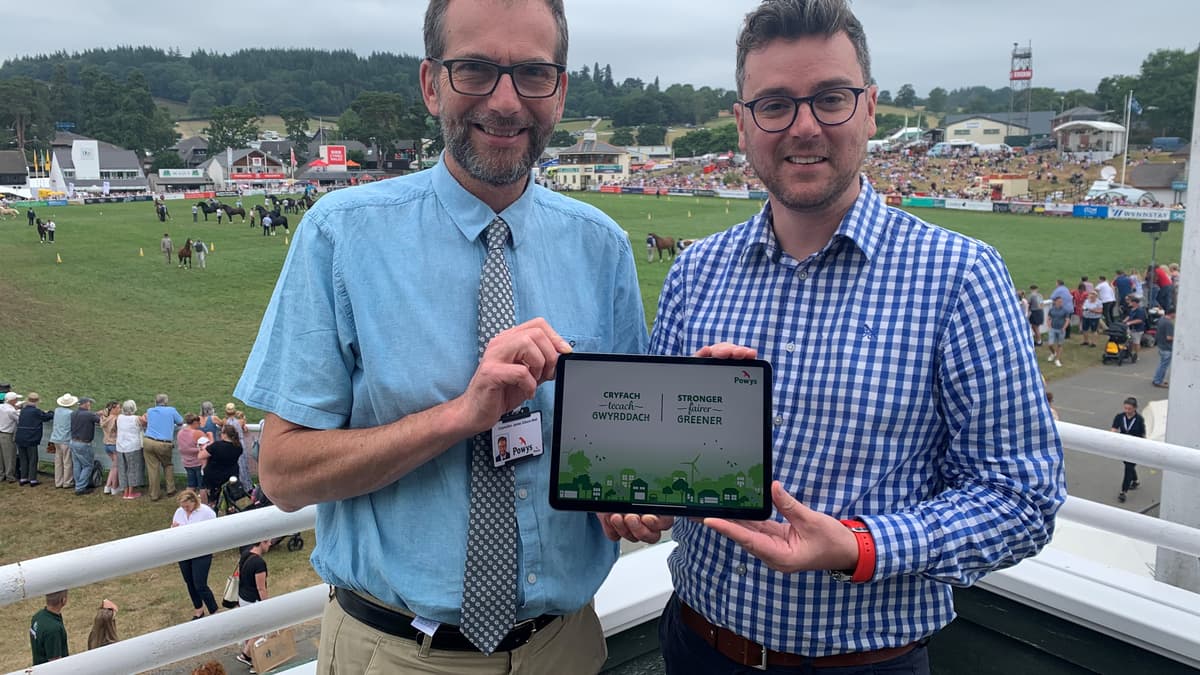 Cabinet s Vision Launched At Royal Welsh Show Brecon radnor co uk 20-20-vision-how-to-convert-20-20-based-measure-to-diopters-happy